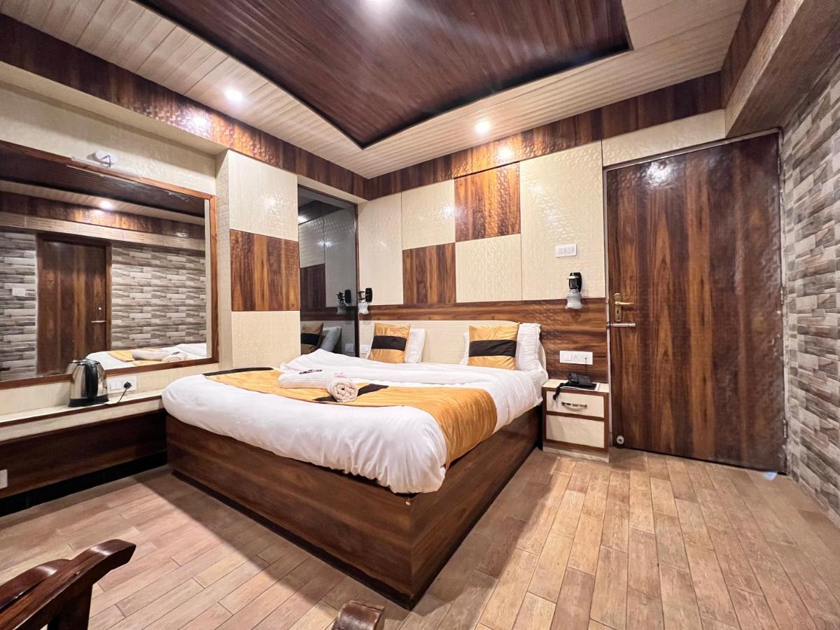 Hotel Victory 심라 외부 사진