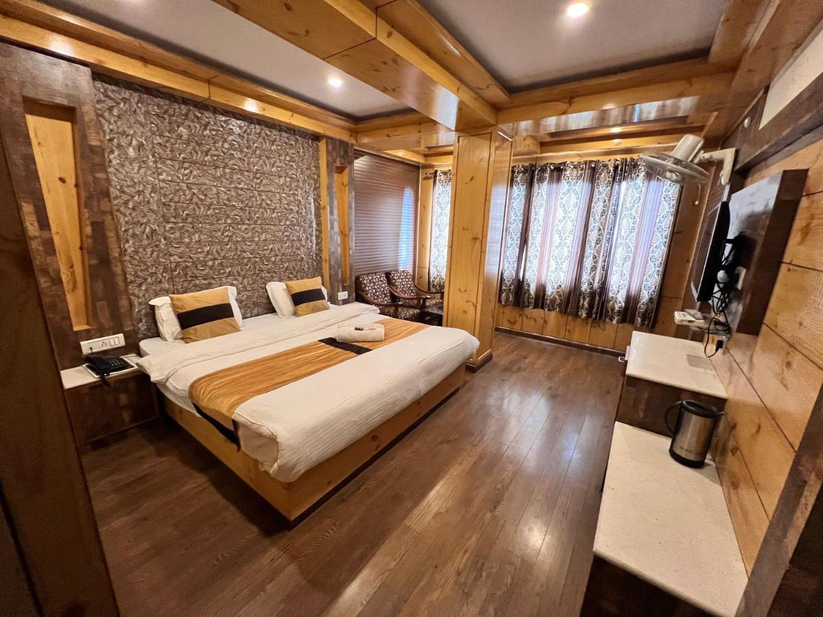 Hotel Victory 심라 외부 사진
