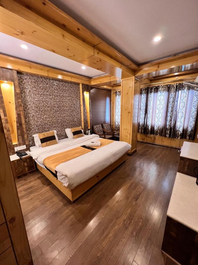 Hotel Victory 심라 외부 사진