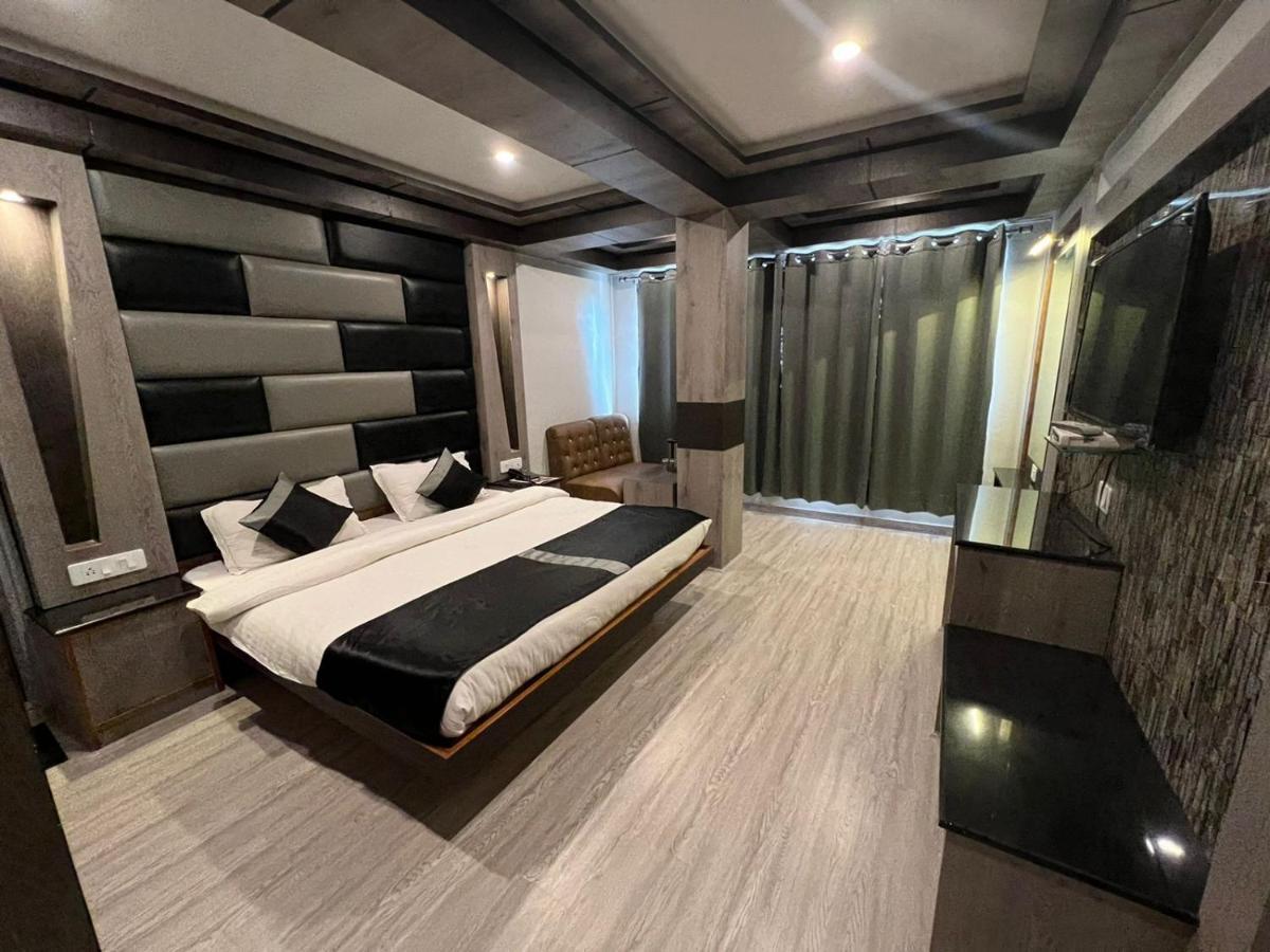 Hotel Victory 심라 외부 사진